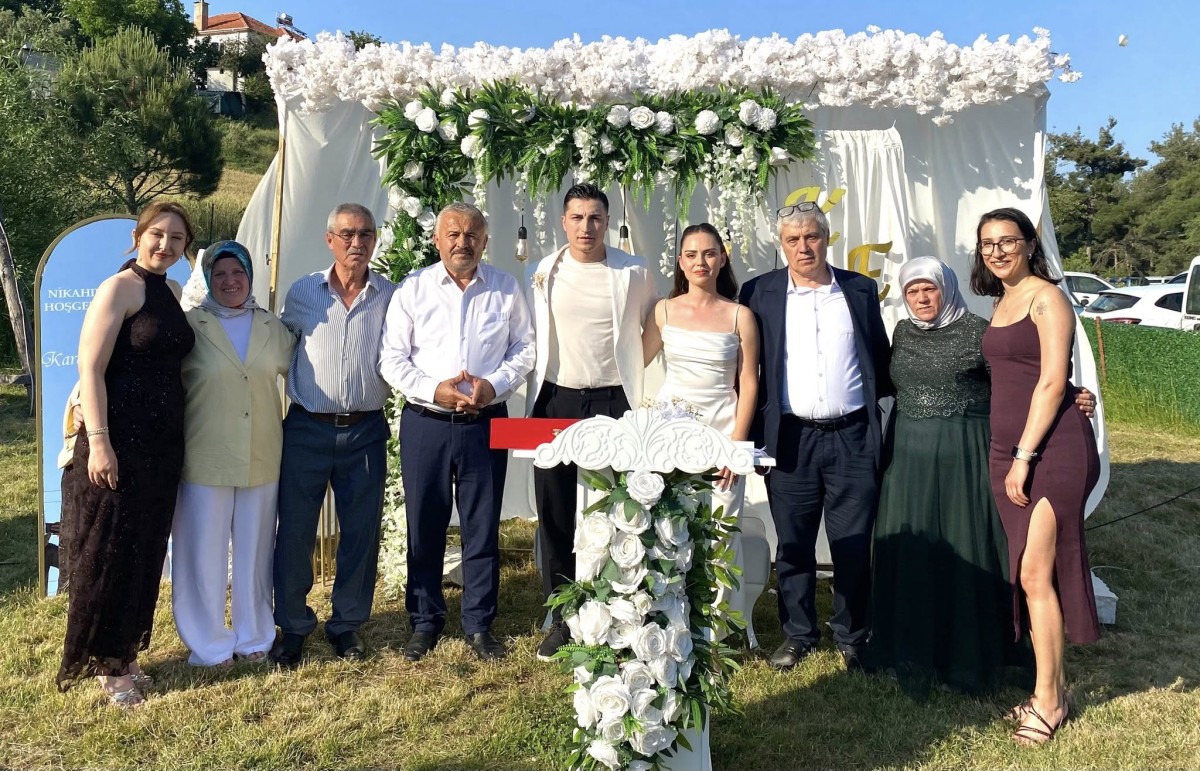 Başkan Mehmet Demir Kardelen & Ersan Dülger’in Nikahını Kıydı