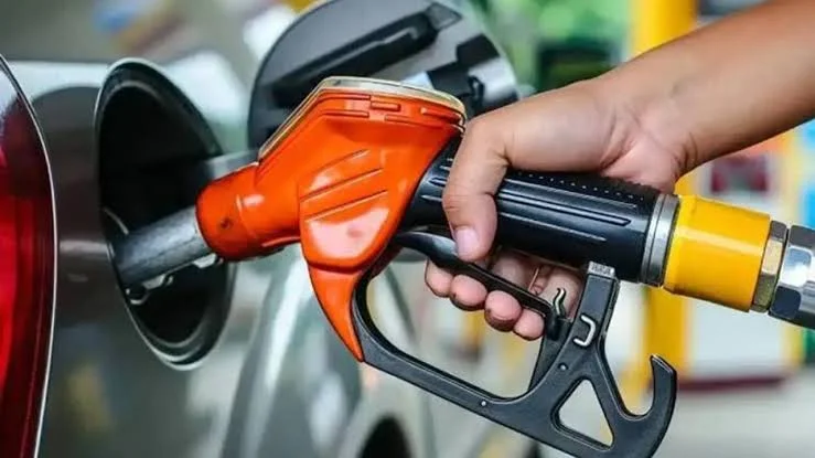 “Akaryakıtta Son Durum: Motorin Fiyatları Yükseldi”